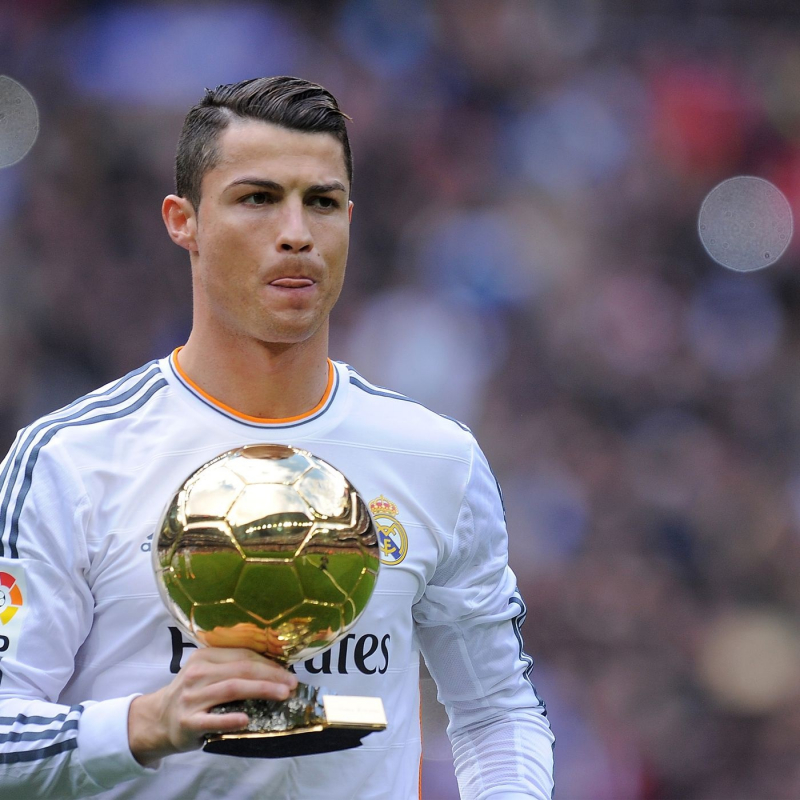 1 ngày Ronaldo kiếm được số tiền siêu khủng đáng mơ ước
